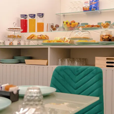 Гостевой дом Aleden Вьесте