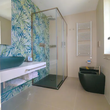 Aleden ヴィエステ